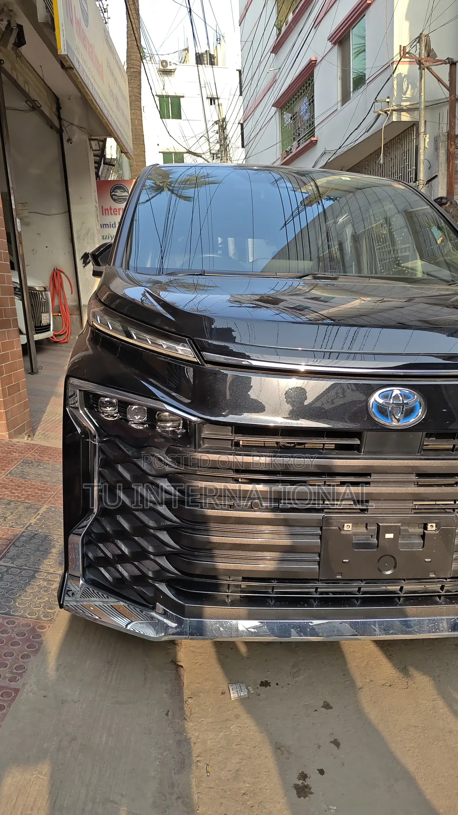 Toyota Voxy SZ PACKAGE HYBRID. 2023