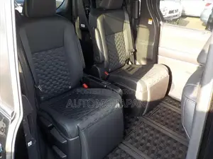 Toyota Voxy SZ 2022