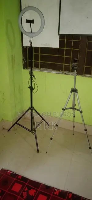 রিং লাইট ও স্ট্যান্ড