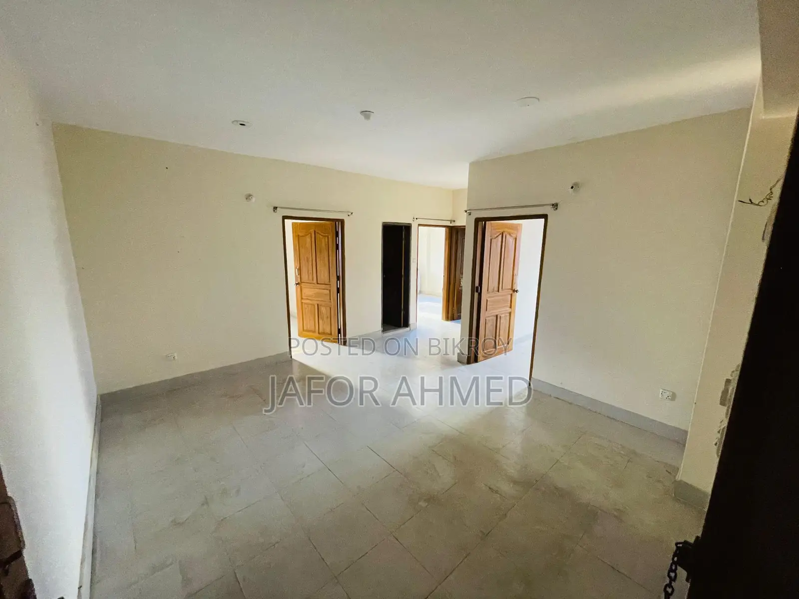 New Flat for Rent.