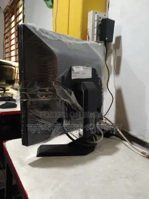 Brand 17 Inch Square 100% Fresh Monitor