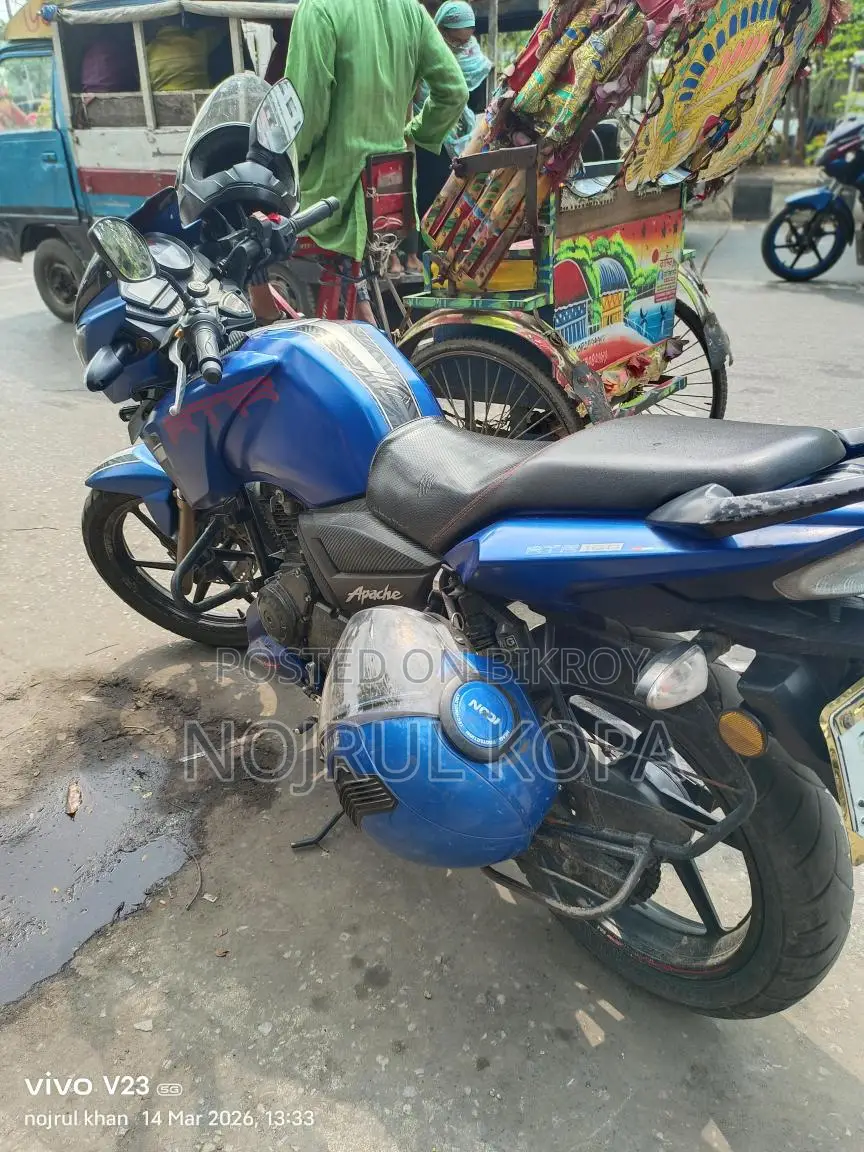 টিভিএস অ্যাপাচি আরটিআর ১৬০ টুভি ২০২২ নীল