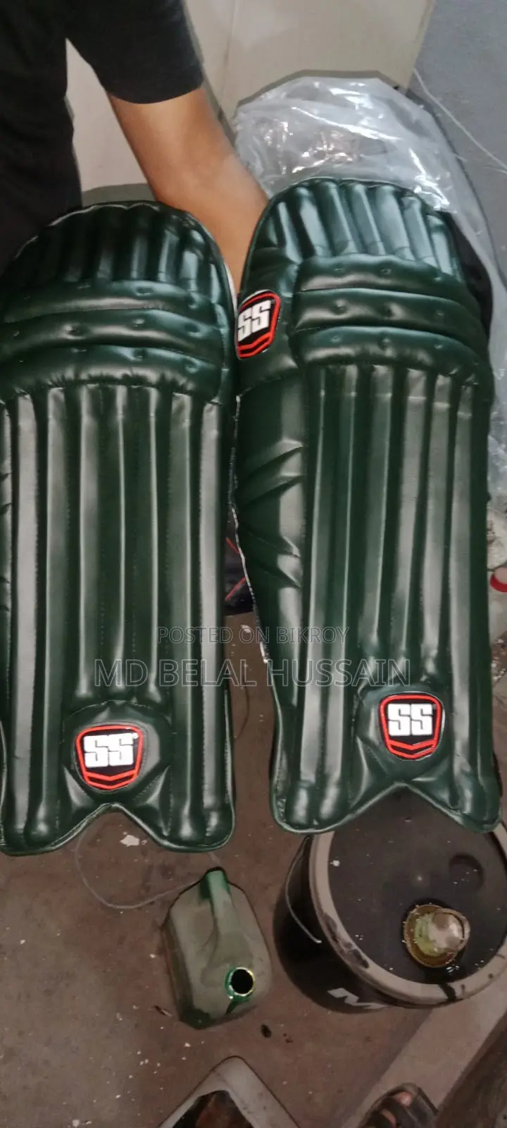 ক্রিকেট সরঞ্জাম