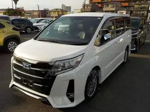 Toyota Noah Si WXB 3 2021
