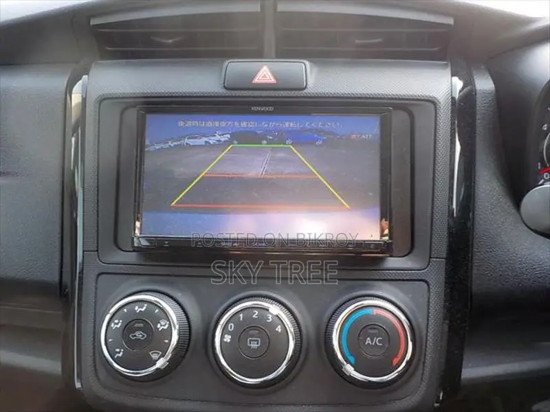 Toyota Axio e X package 2020
