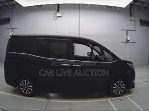 Toyota Esquire Hybrid GI Premium 2021