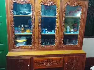 আলমারি বিক্রয় হবে