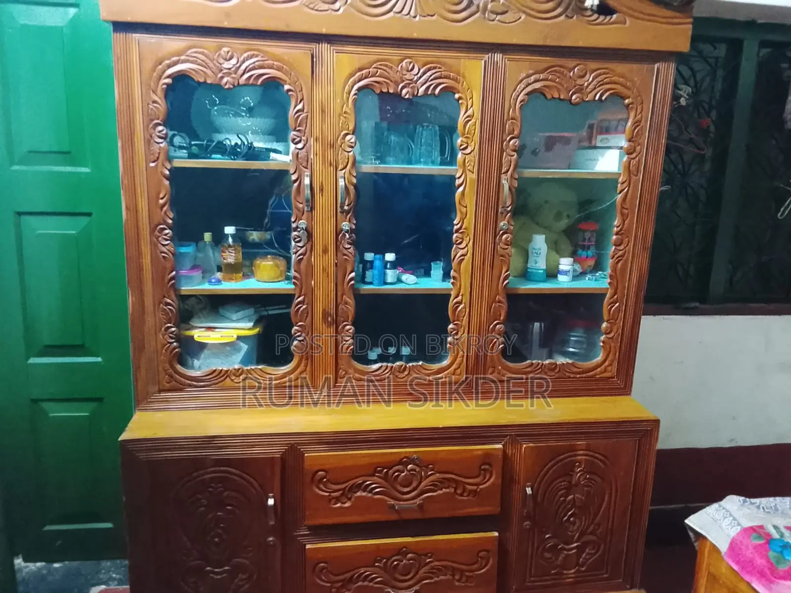 Almirah For Sale