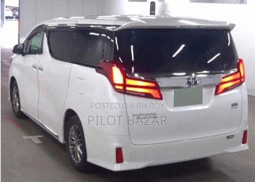 Toyota Alphard Executive Lounge 2021