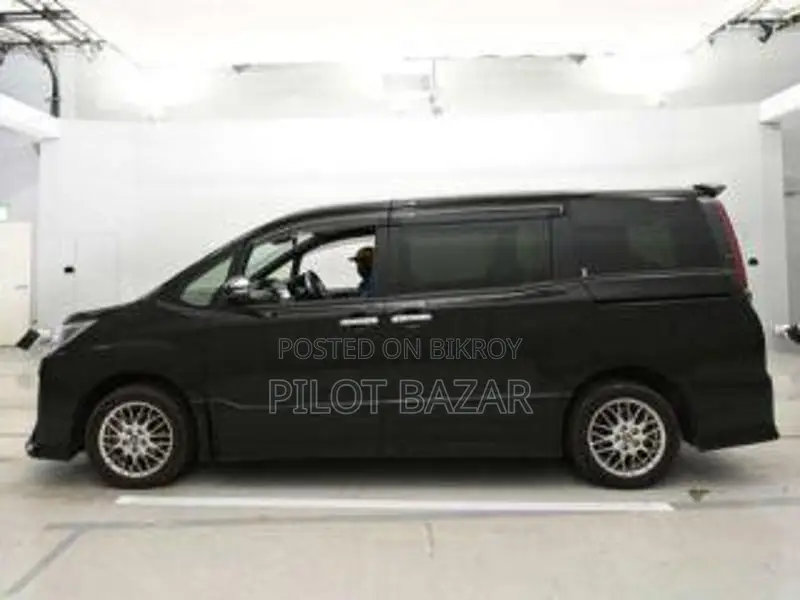 Toyota Noah Si Wxb 2021