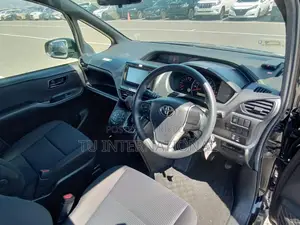 Toyota Noah X-SMART NON HV 2020