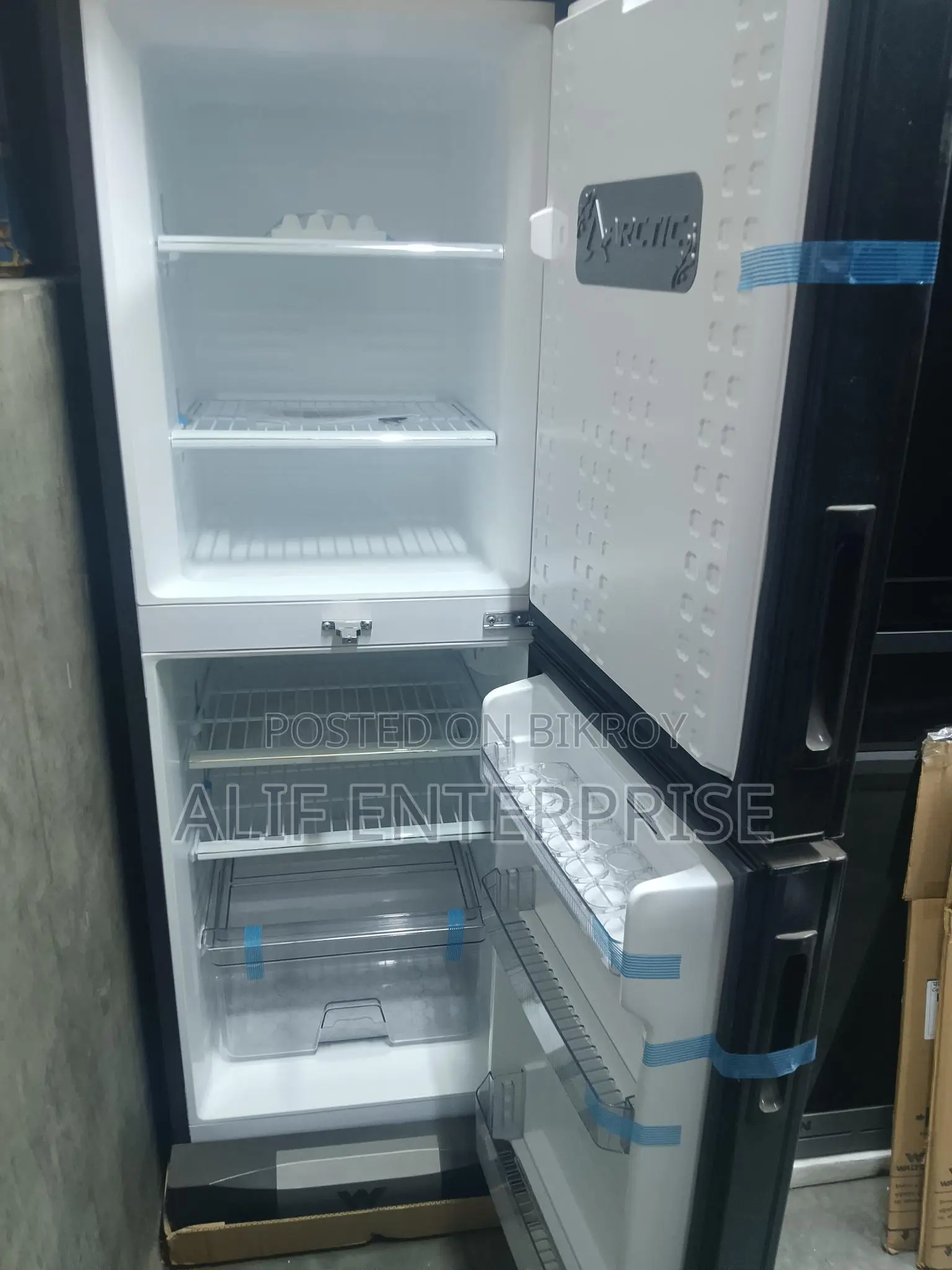 250 Liter Walton Discounted Fridge Model: WFB-2E0-GDXX-XX