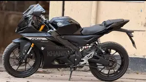 Yamaha R15 V4 2024