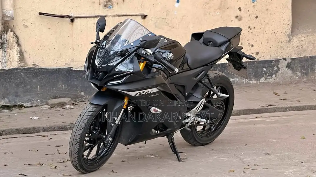 Yamaha R15 V4 2024
