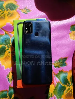 Infinix Hot 10 Play . (Used)