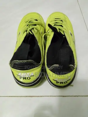 Football Boots for Sale