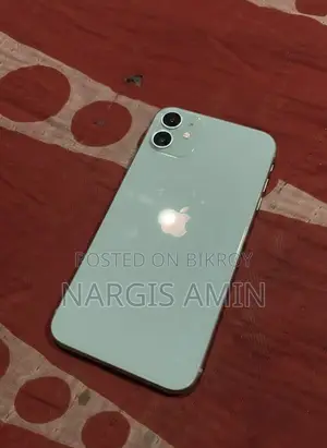Apple iPhone 11 Global (Used)