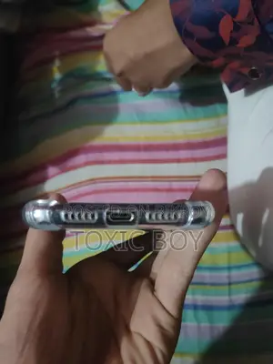 ওয়ানপ্লাস (ব্যবহৃত)