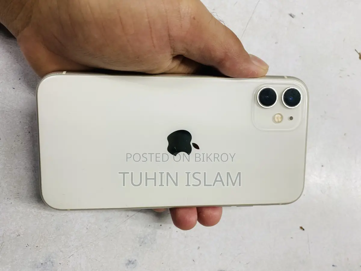 Apple iPhone 11 (Used)