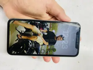 Apple iPhone 11 (Used)
