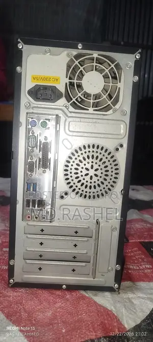 Desktop computer