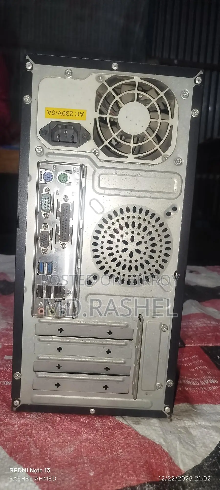 Desktop computer