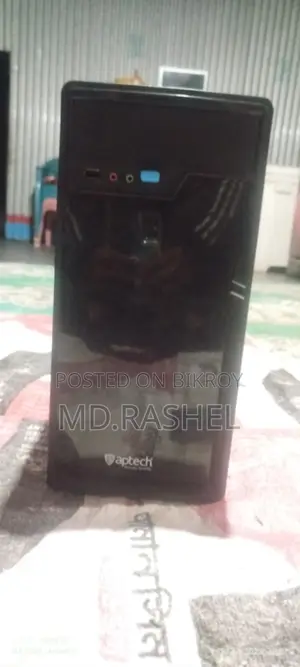 Desktop computer