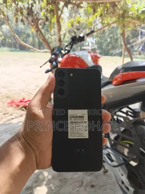 Samsung Galaxy S22 Plus (Used)