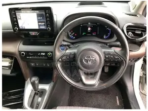 Toyota Yaris Cross Z LEATHER HYBRID 2021