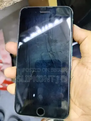 Apple iPhone 7 Plus . (Used)