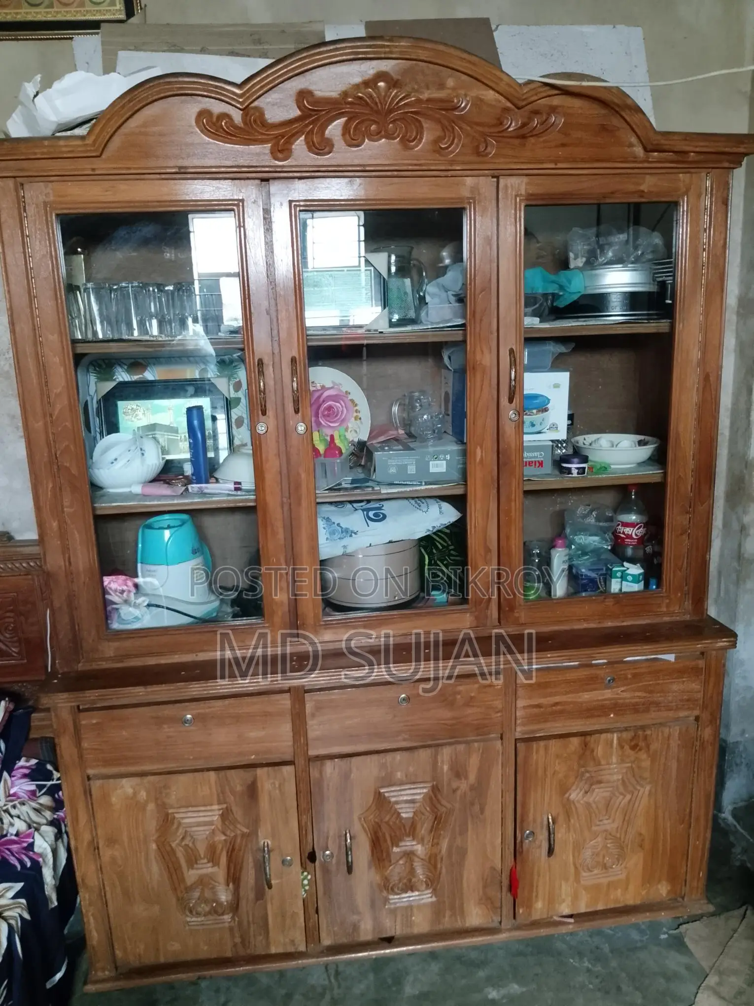 Showcase for Sale