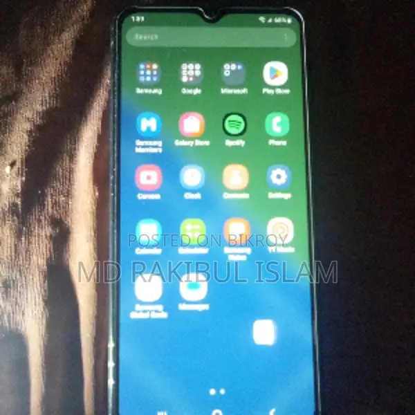 Samsung Galaxy A04S . (Used)