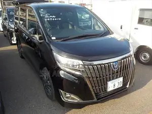 Toyota Esquire Hybrid Gi Premium 2021