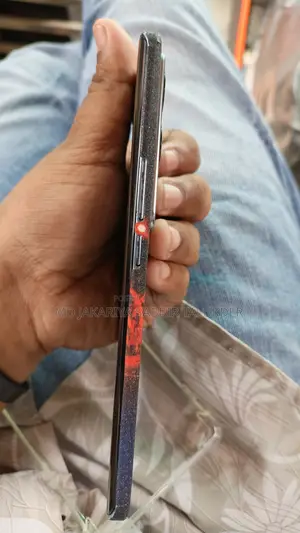 Vivo V29 5G fresh Condition (Used)