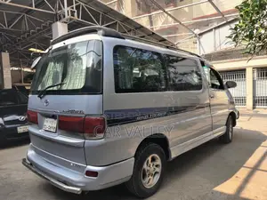 Toyota ToyoAce Regius 1998