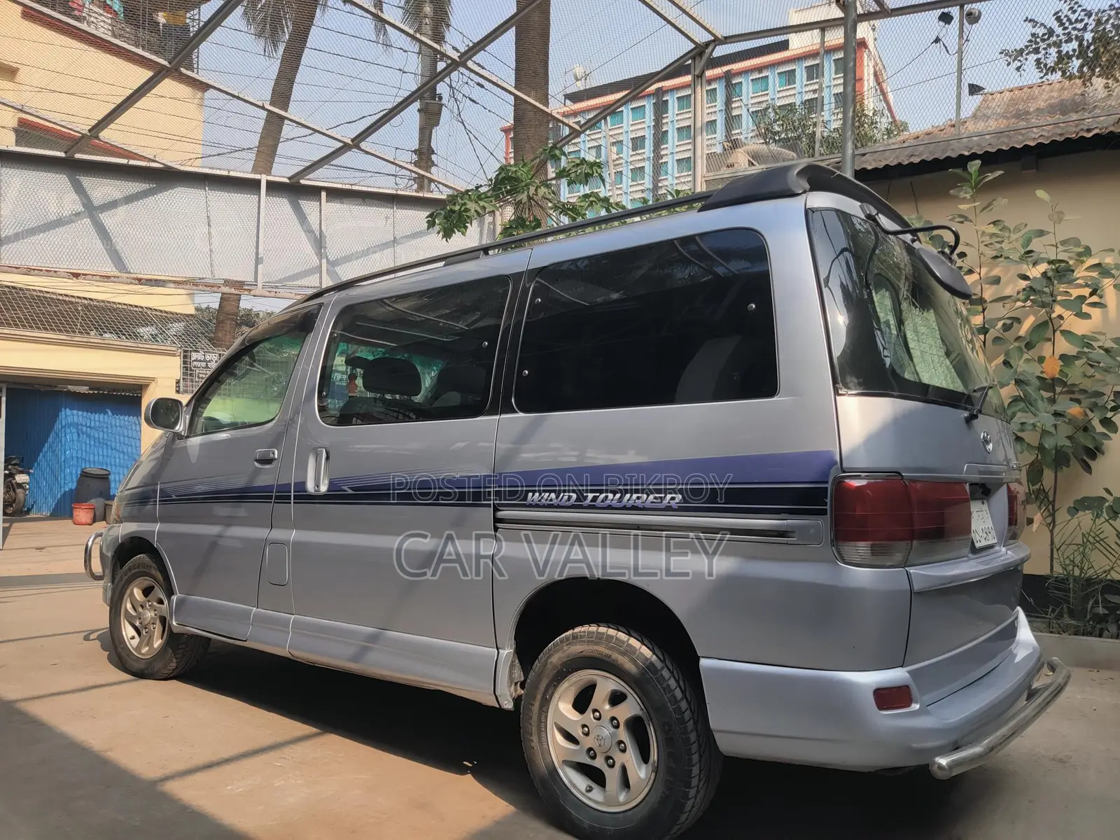 Toyota ToyoAce Regius 1998
