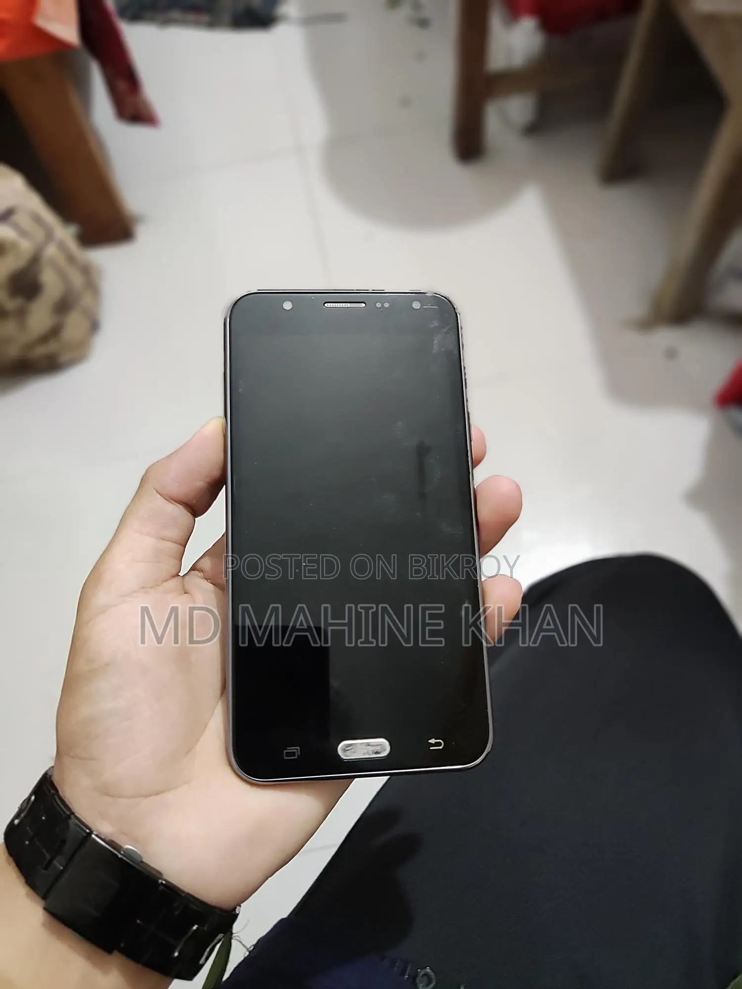 Samsung Galaxy J7 2/32 (Used)