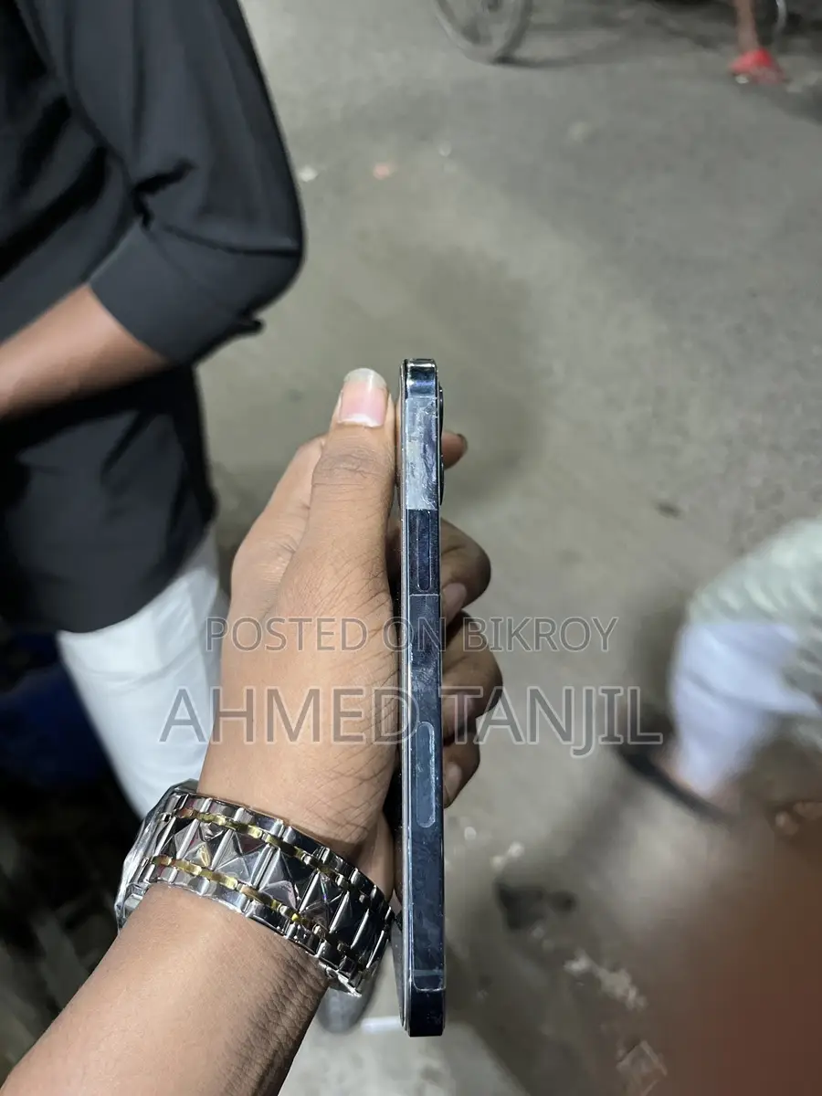 Apple iPhone 12 Pro (Used)
