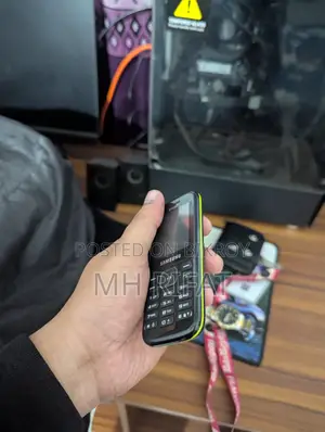 Samsung Guru Music 2 (Used)