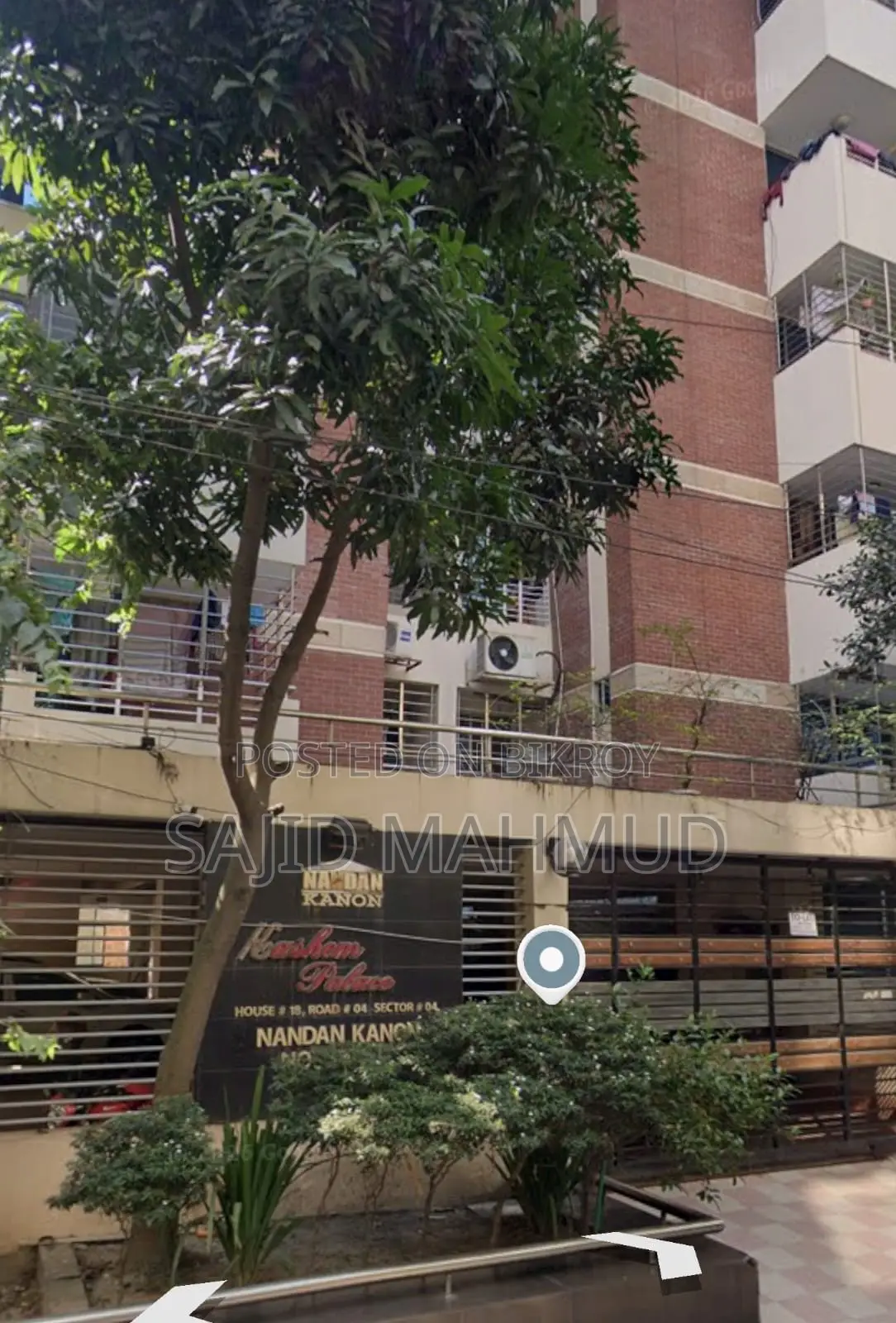 Luxurious Apartment at Sector 4