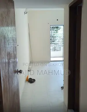Luxurious Apartment at Sector 4