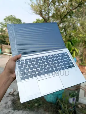 HP Elitbook 845 G8