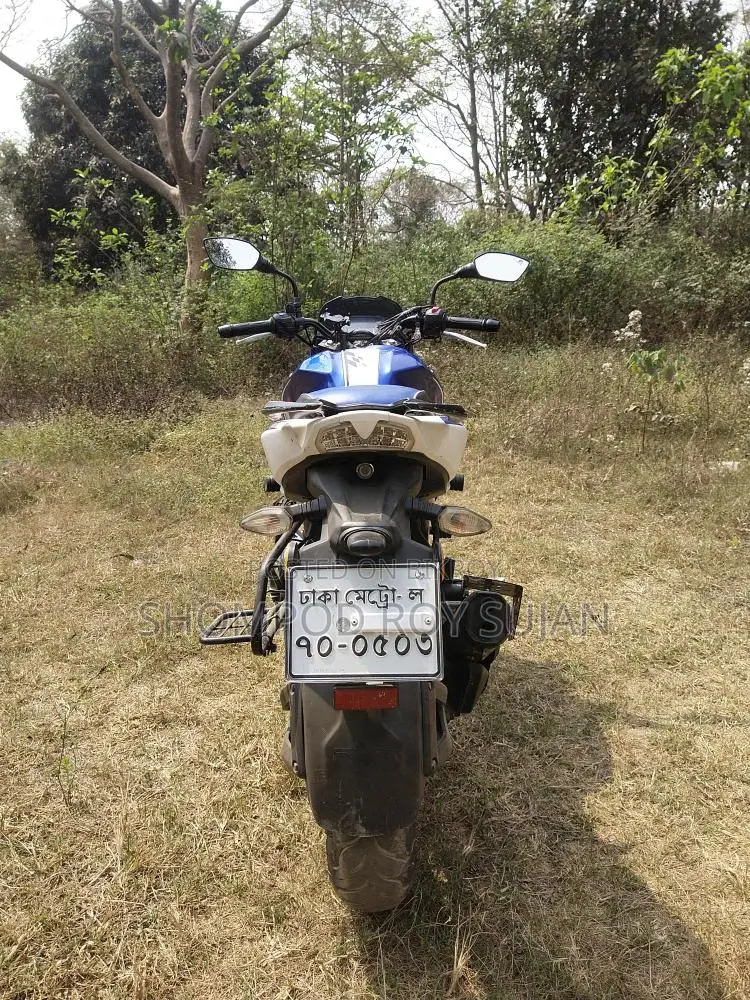TVS Apache RTR 160 . 2023