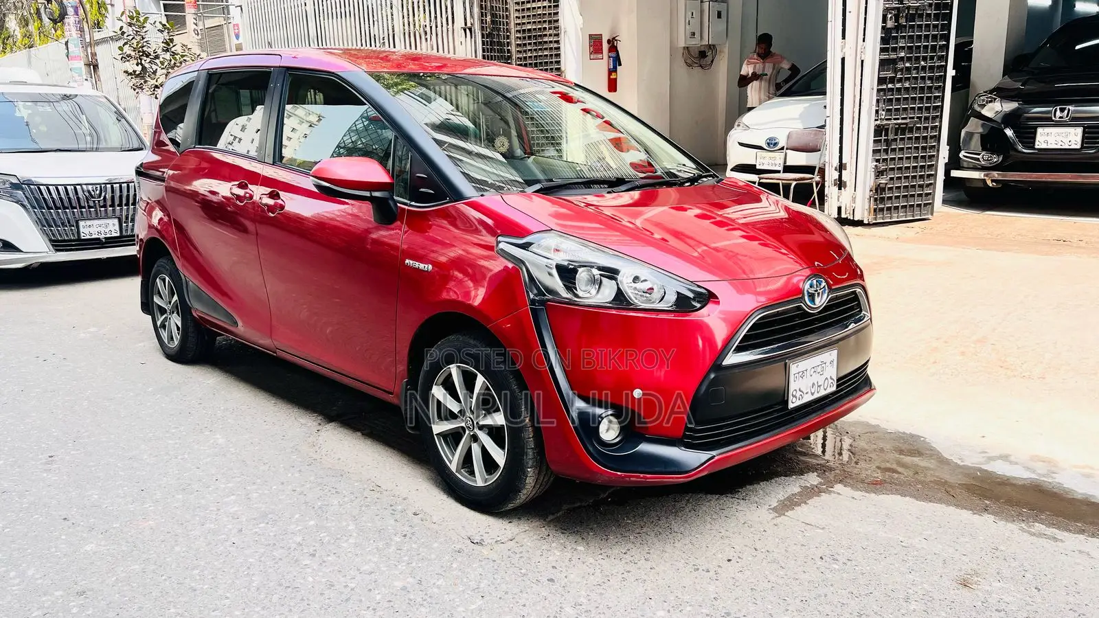 Toyota Sienta . 2017