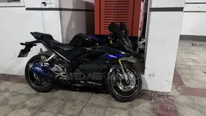 Yamaha R15 . 2018