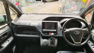 Toyota Noah X-SMART NON HV 2021
