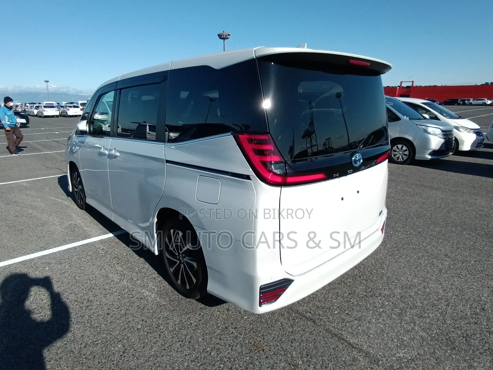 Toyota Noah Hybrid SZ Pearl New 2023