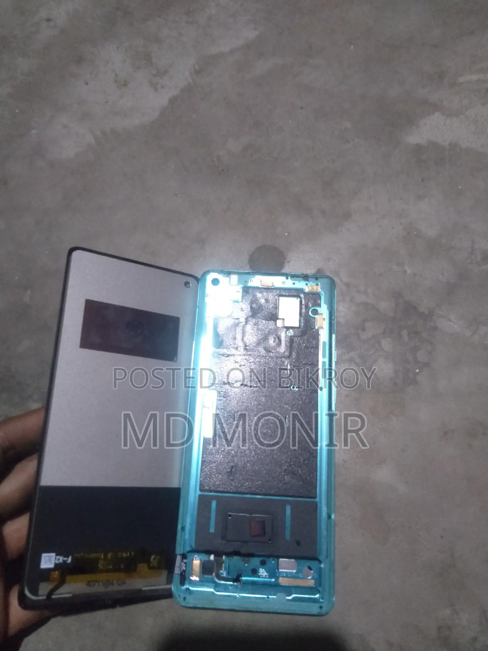 OnePlus 8 Pro (Used)