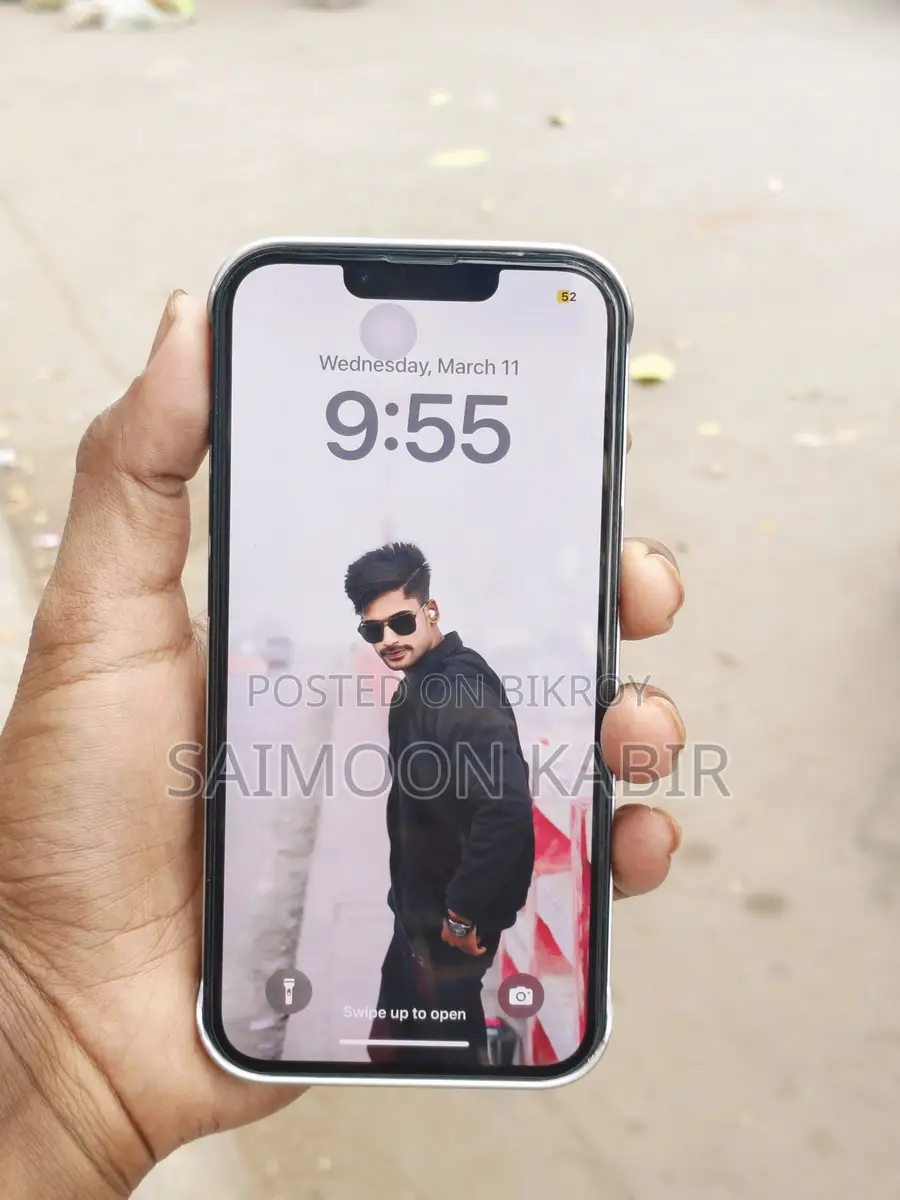 Apple iPhone 14 . (Used)