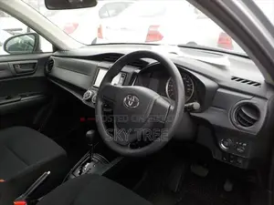 Toyota Axio e X package 2020